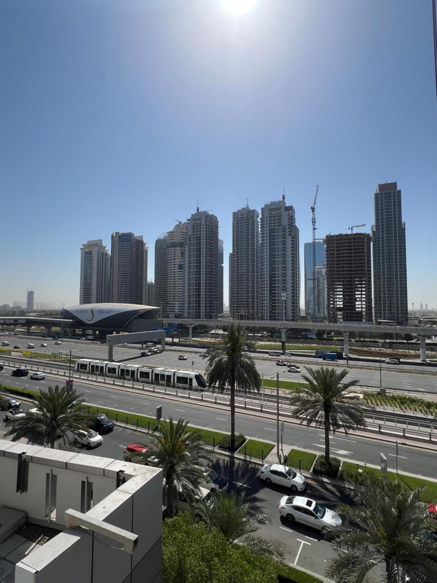 Marina Diamond Homestay Dubai